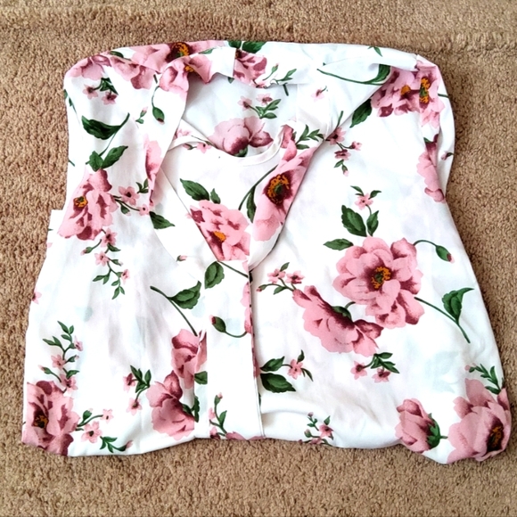 🔥Shein Womens sheer Floral white & Pink Blouse Size M🔥 - Picture 8 of 11
